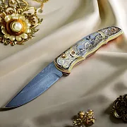 Дамасский складной нож «Олени» — необычный подарок — фотография 1