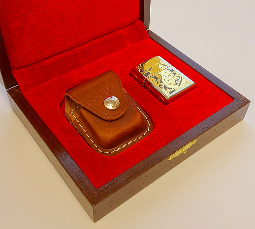 Подарочная зажигалка Zippo "Хищник" № 2 купить с доставкой Подарочная зажигалка Zippo "Хищник" № 2