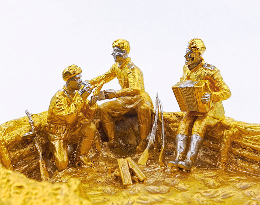 Пепельница "Катюша". Позолоченная купить с доставкой Пепельница "Катюша". Позолоченная
