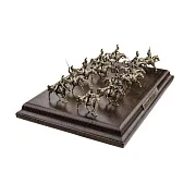На память: Диорама «Русские драгуны 1812 г.» из бронзы и ясеня, 1:72 — фотография 6