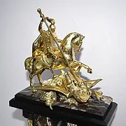 Каминные часы «Георгий Победоносец» с бронзовой фигурой — необычный подарок — фотография 2