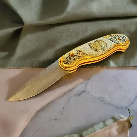 Дамасский складной нож «Медведь» — оригинальный подарок